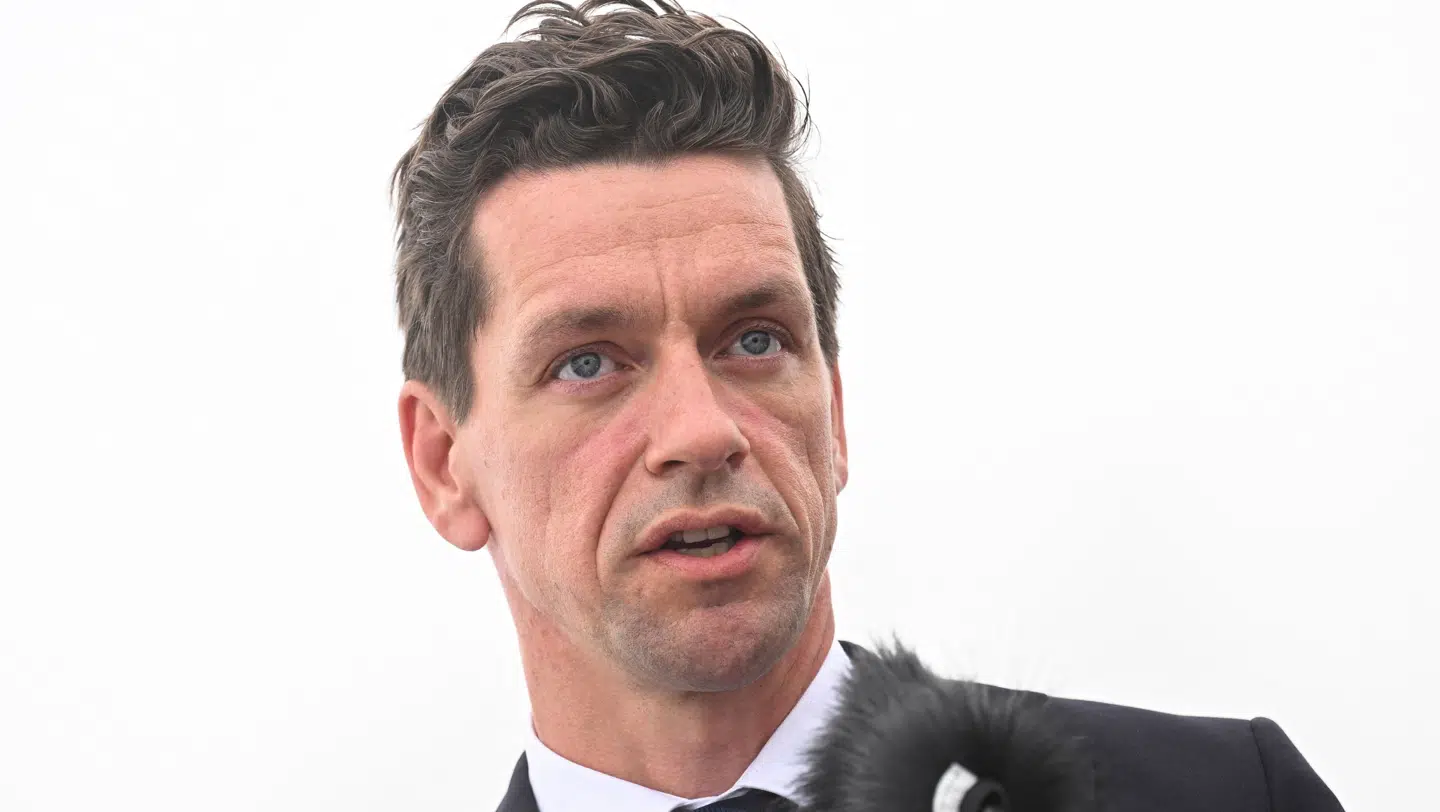 Beskæftigelsesminister Kaare Dybvad-Bek varsler stramninger på førtidspensionsområdet.