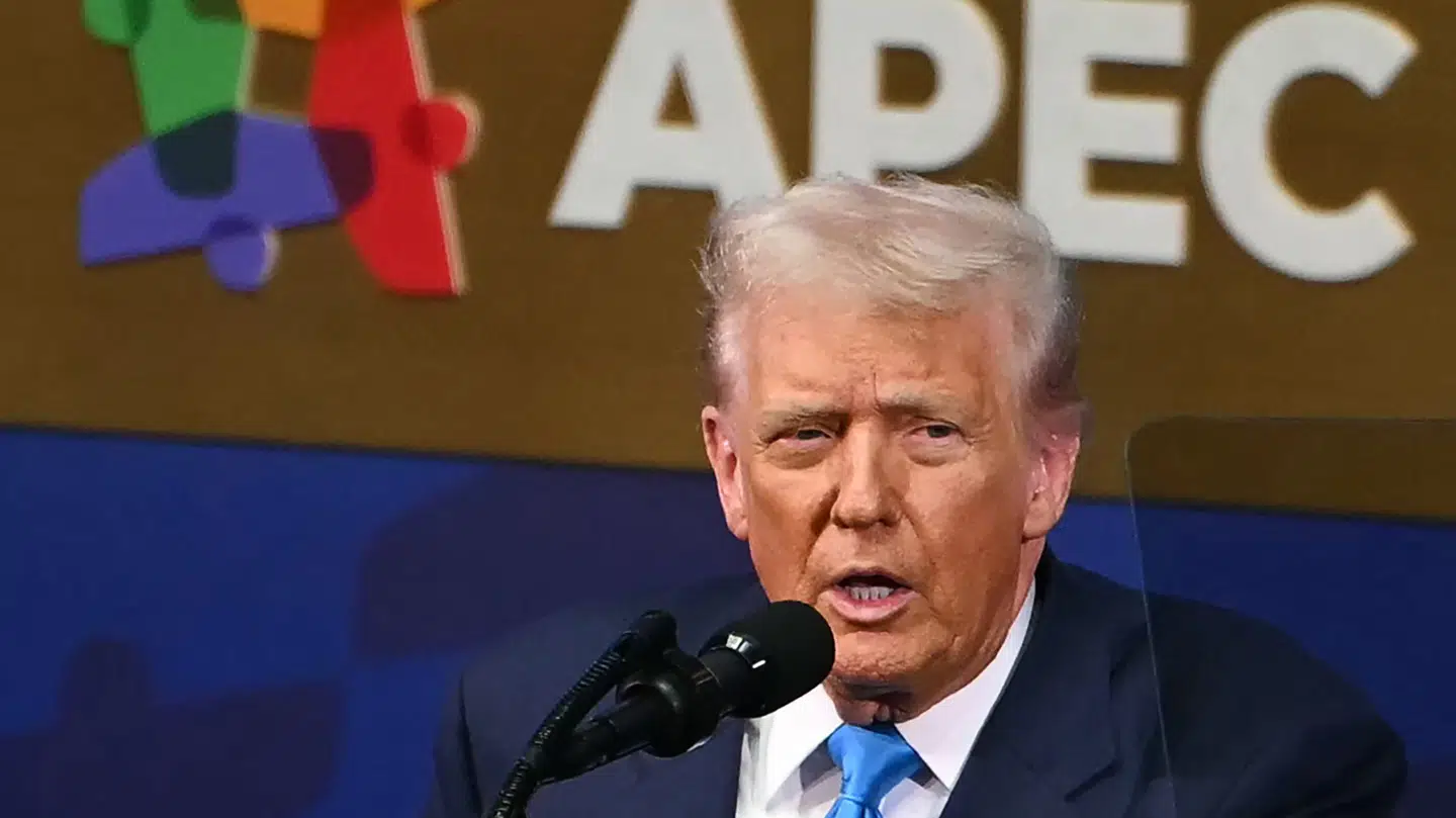 USAs præsident, Donald Trump, forventer at lande en aftale med Kina ovenpå flere måneder handelskrig, når han torsdag møder præsident Xi Jinping.