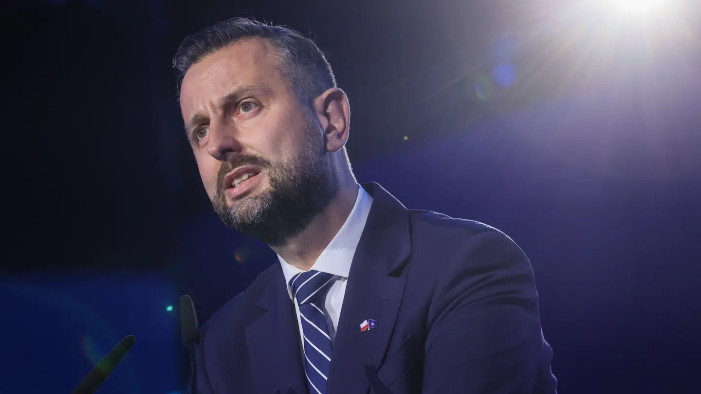 Den polske forsvarsminister, Wladyslaw Kosiniak-Kamysz, ses her under en tale den 29. september.