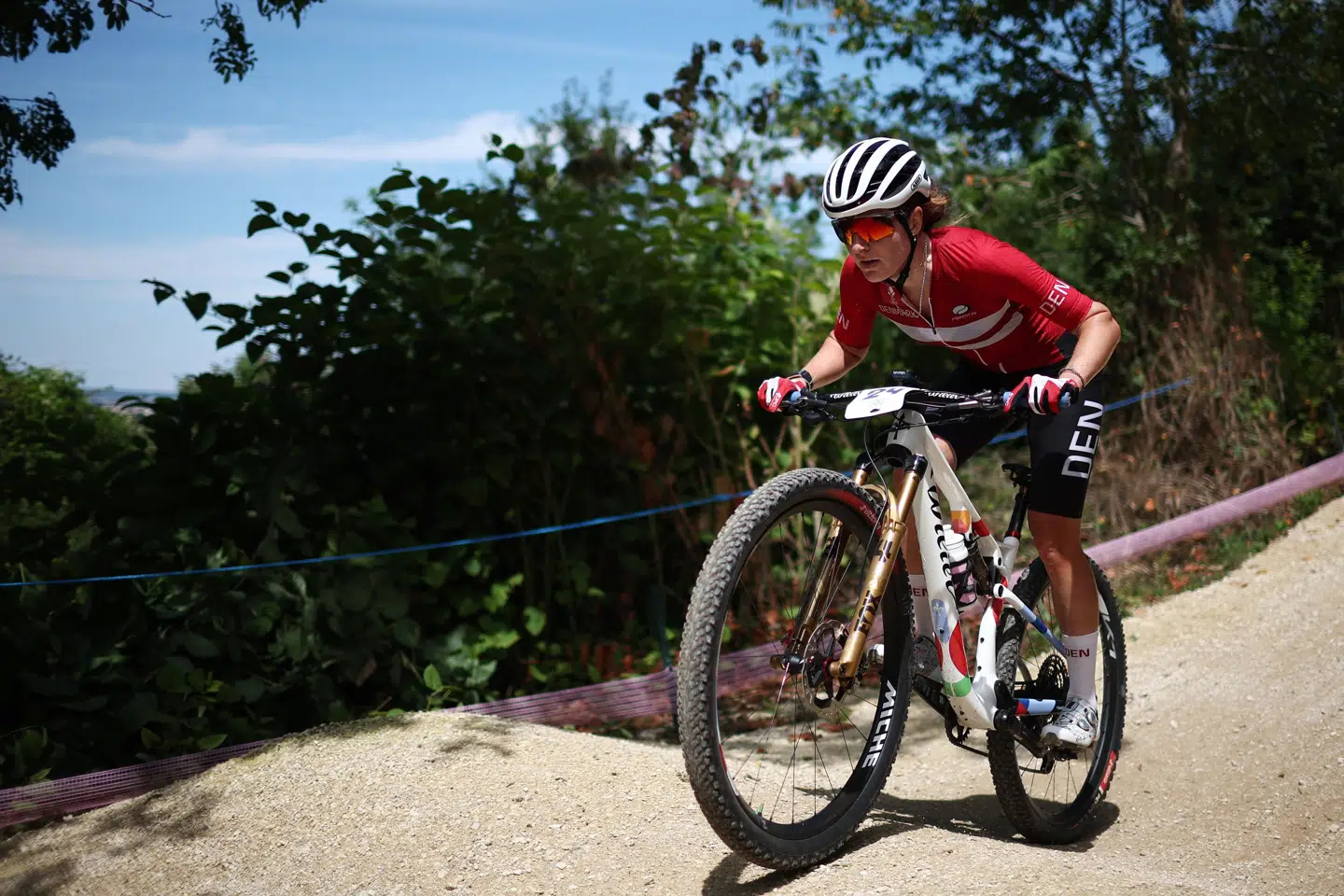 Sofie Heby Pedersen og de øvrige danskere har den seneste uge måttet se det danske landshold smuldre. (Arkivfoto).