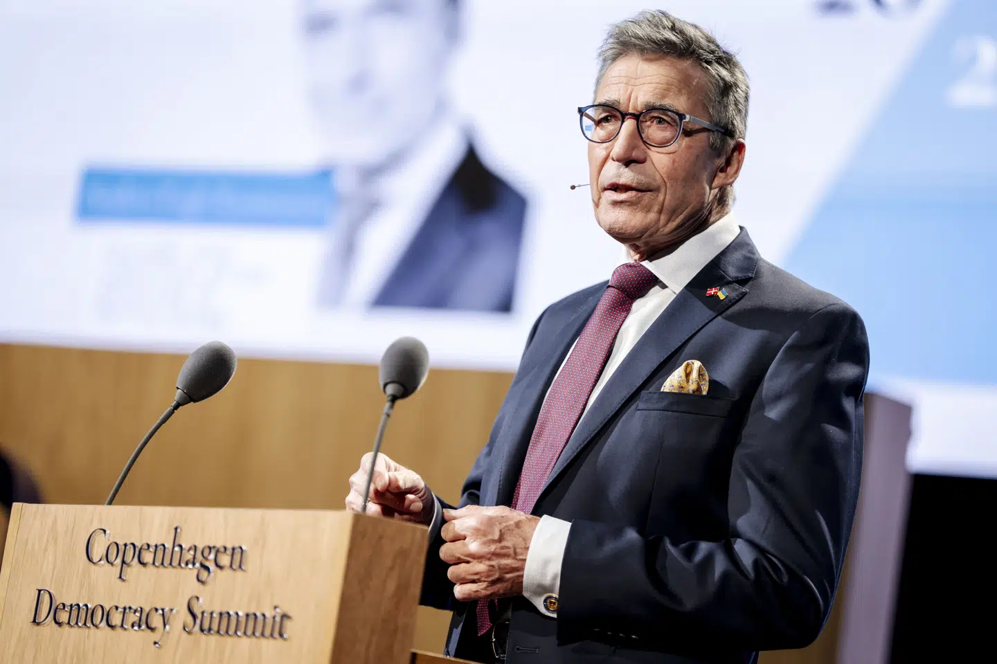 Anders Fogh Rasmussen langer ud efter de danske myndigheder for ikke at have skudt droner ned, da de krænkede dansk luftrum i september. (Arkivfoto).