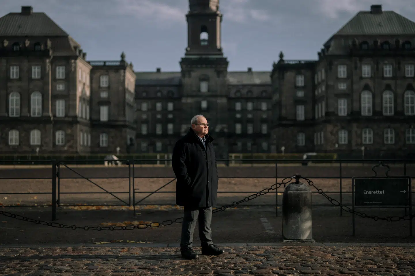 Da Søren Søndergaard stoppede som pressechef i Dansk Folkeparti, lød forklaringen, at han var mættet. Han havde – som han selv formulerede det – ikke mere kaffe på kanden efter 15 år i den rolle.
