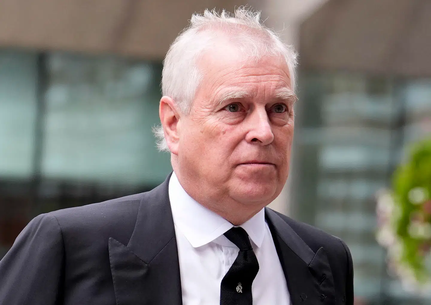 Storbrittaniens tidligere prins Andrew er i vælten.