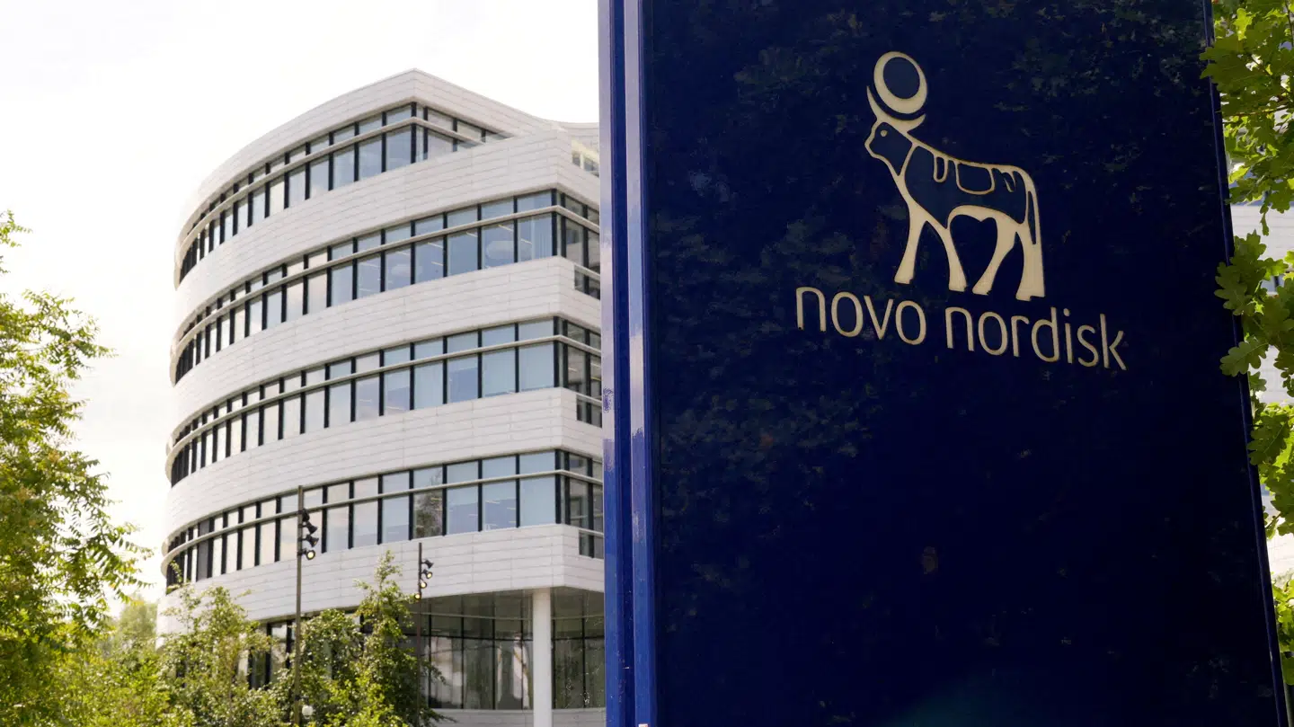 Novo Nordisk gav torsdag et bud på et biotekselskab, som amerikanske Pfizer forsøger at købe.