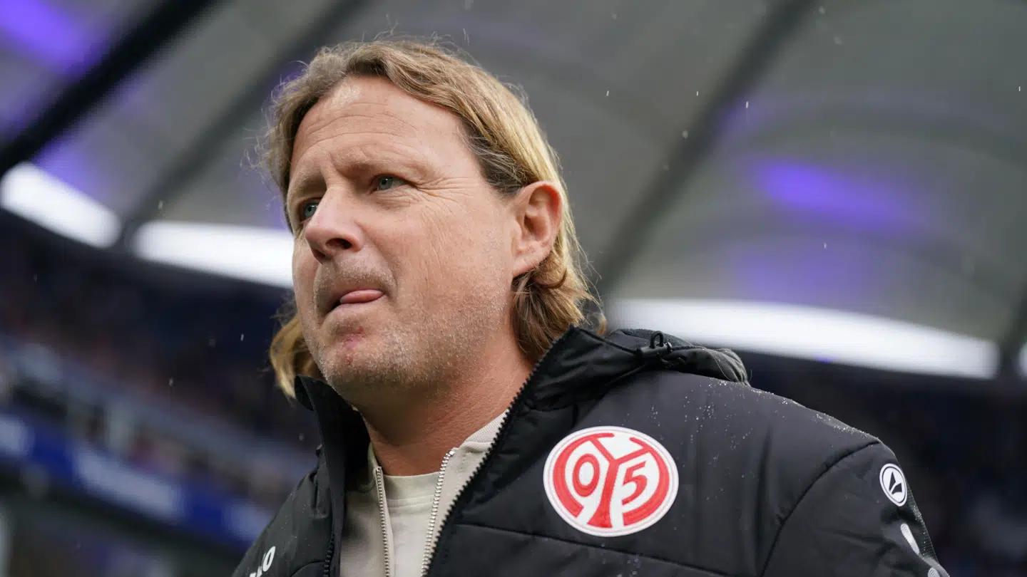 Fodboldtræneren Bo Henriksen har svært ved at komme efter sidste års succes i Bundesligaklubben Mainz.