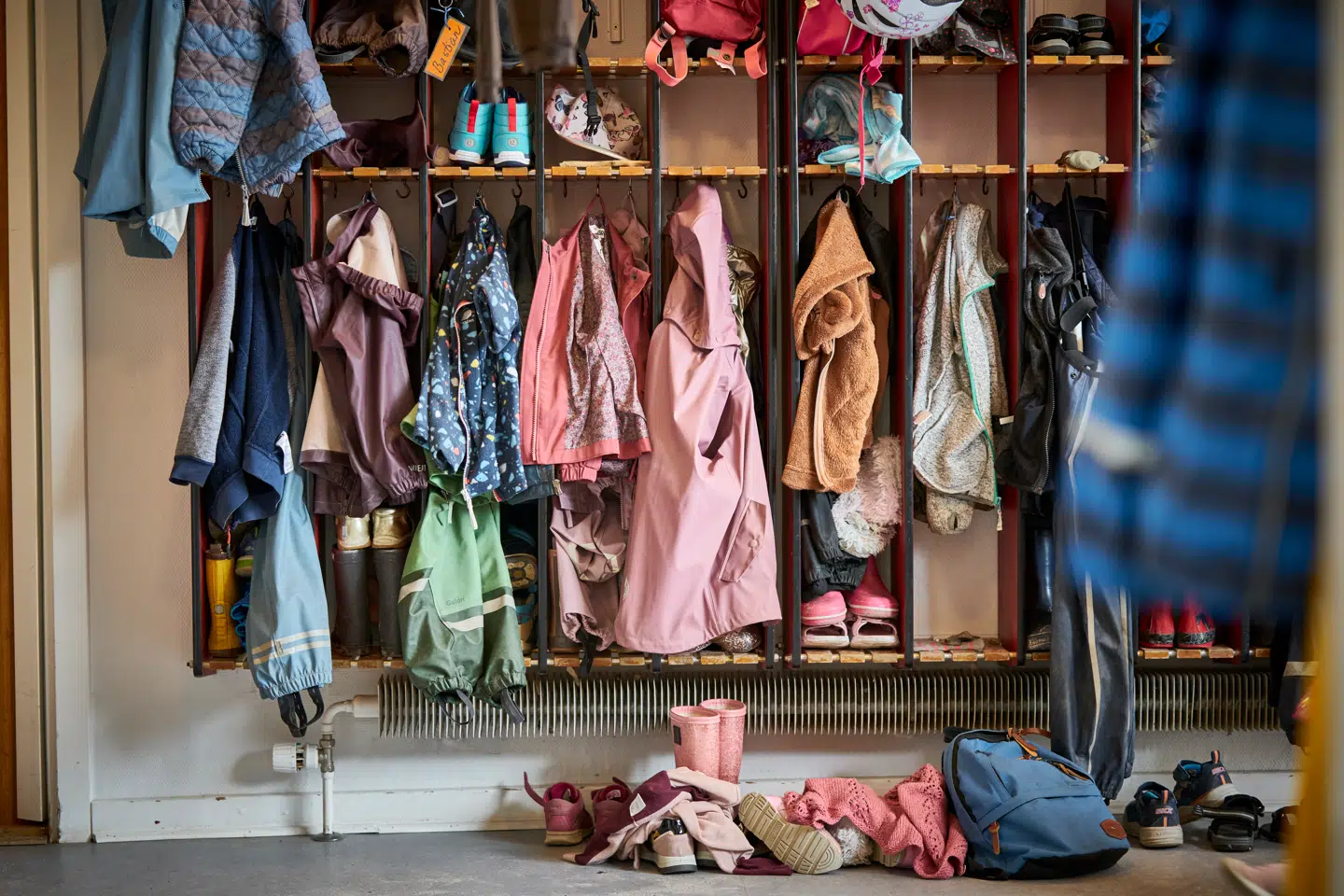 Ifølge TV4 er svenske børnehaver i løbet af de seneste tre år blevet ramt af en bølge af vold mellem små børn.