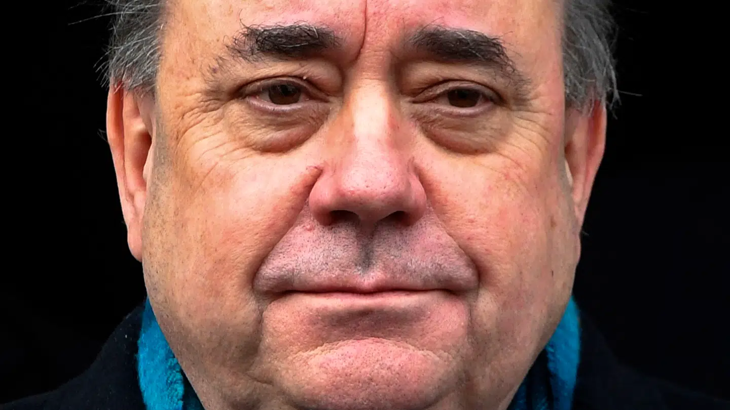 Den tidligere førsteminister i Skotland og tidligere leder af Scottish National Party (SNP) døde sidste år. Nu erklæres boet efter ham konkurs.