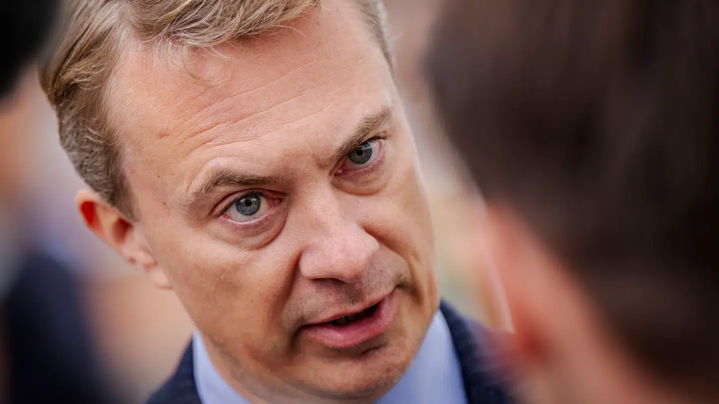 DF-formand Morten Messerschmidt har ikke nogen reel plan for, hvordan sænket moms på fødevarer rent teknisk kan indføres.