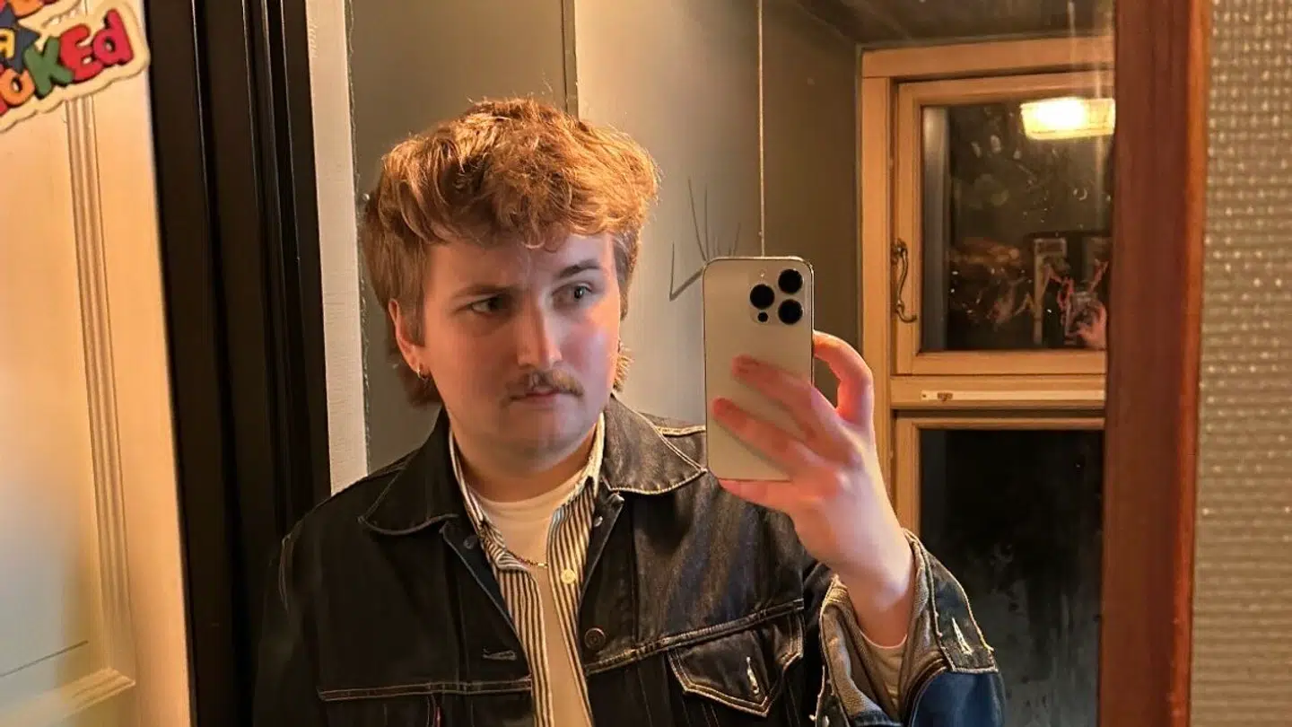 Martin Alex Jensen nåede at filmede den chokerende hændelse.