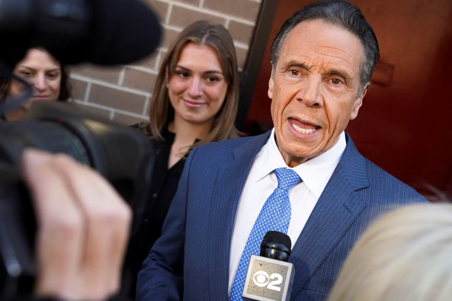 Donald Trump bakker op om den tidligere demokratiske guvernør i delstaten New York, den nu uafhængige kandidat Andrew Cuomo ved nattens borgmestervalg i New York.