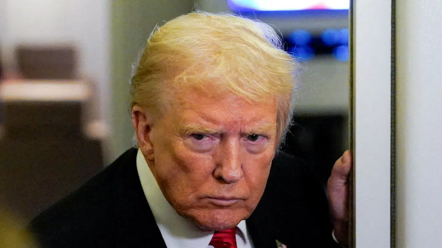 USAs præsident, Donald Trump, risikerer at få en vælgerlussing natten til onsdag.