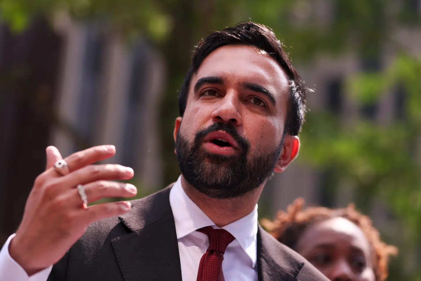 34-årige Zohran Mamdani ventes at vinde valget i New York City i nat.