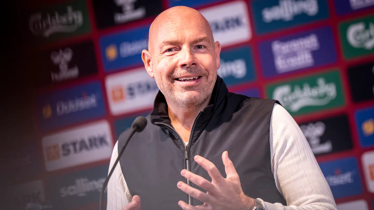 Brian Riemer udtog mandag den trup, der skal møde Belarus og Skotland i VM-kvalifikationen.