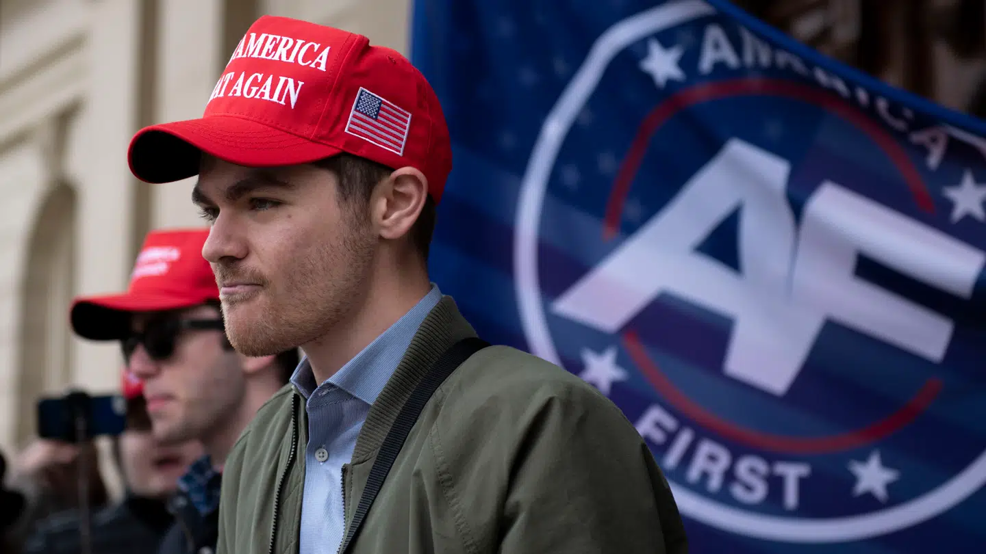 Nick Fuentes. Formentlig den mest kendte og magtfulde person på den yderste amerikanske højrefløj.