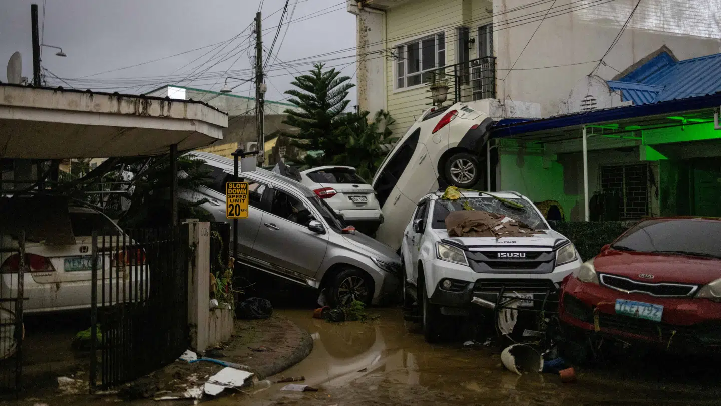 Tyfonen har været ekstremt ødelæggende.