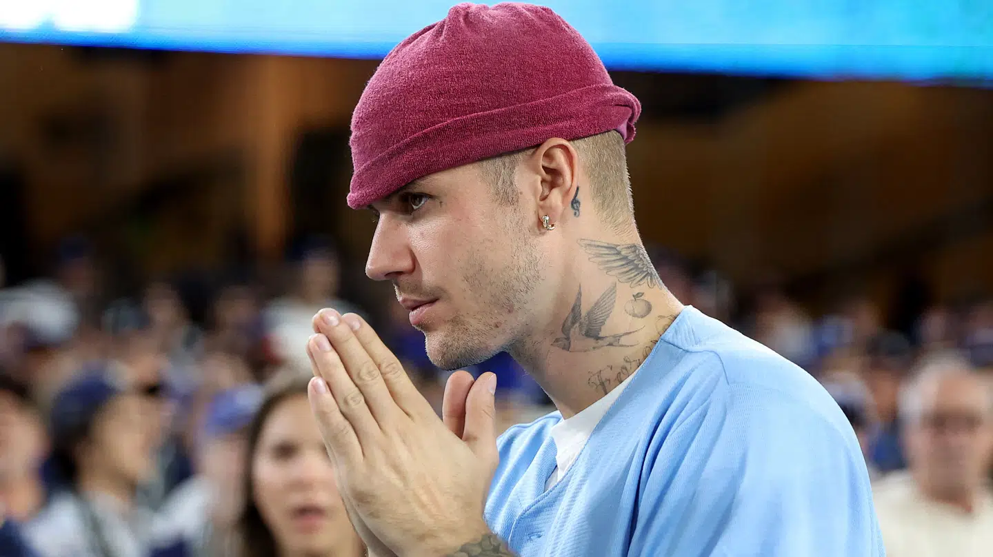 Justin Bieber dukkede for nylig op til finaleserien i den amerikanske baseballliga, World Series.