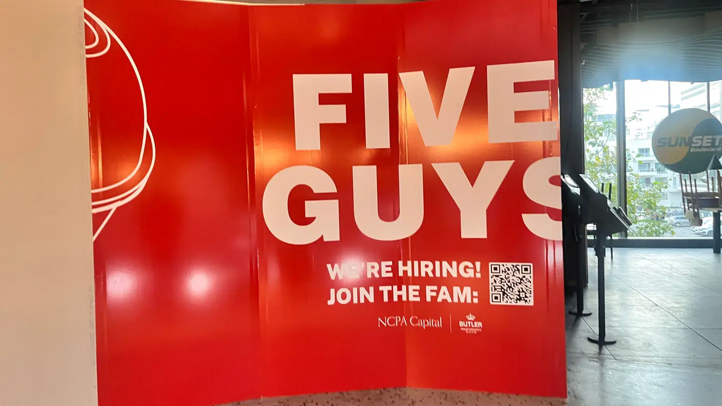 På FIsketorvet kan man onsdag morgen se denne facade.