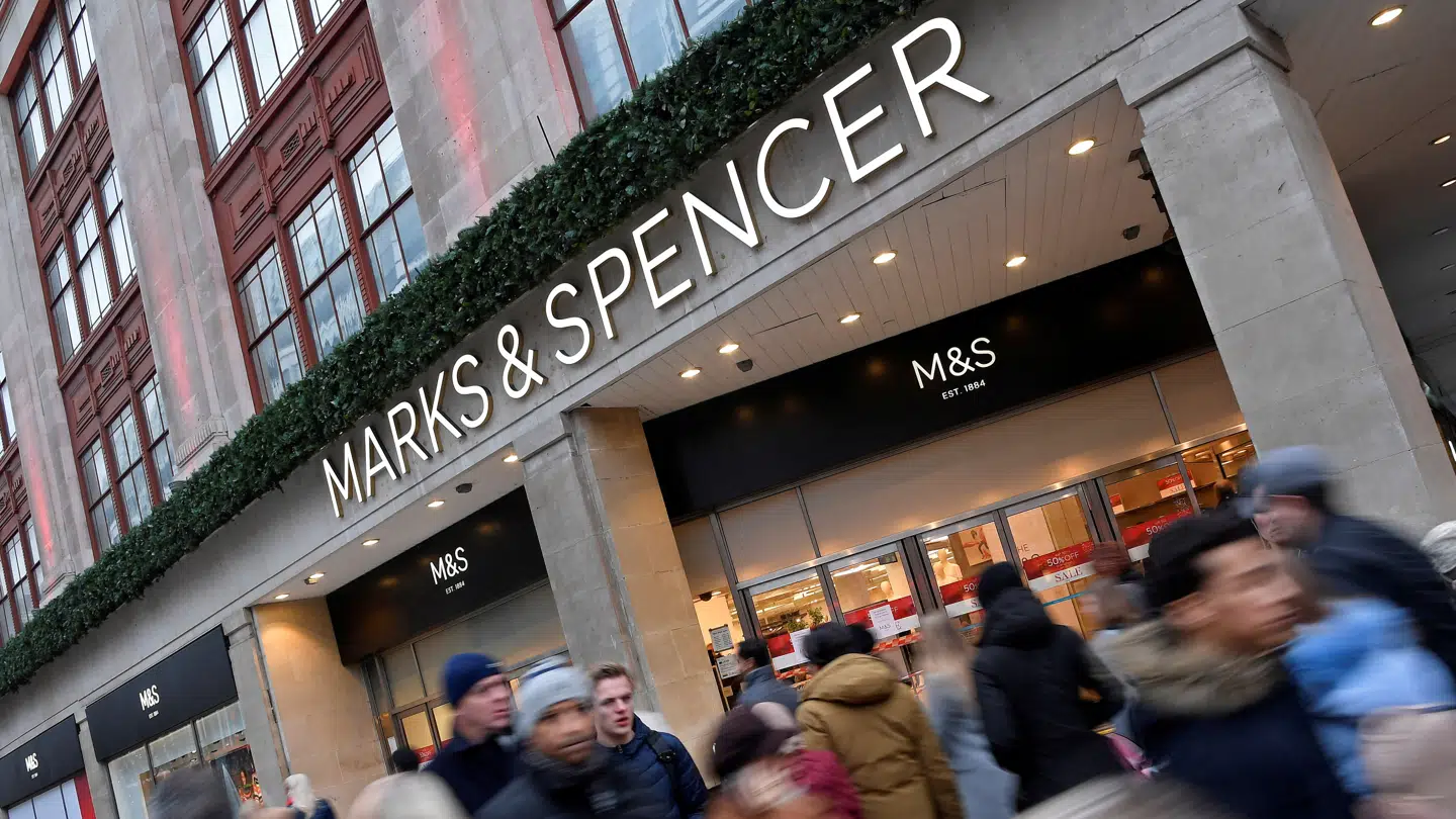 Marks & Spencer er især kendt i Storbritannien.