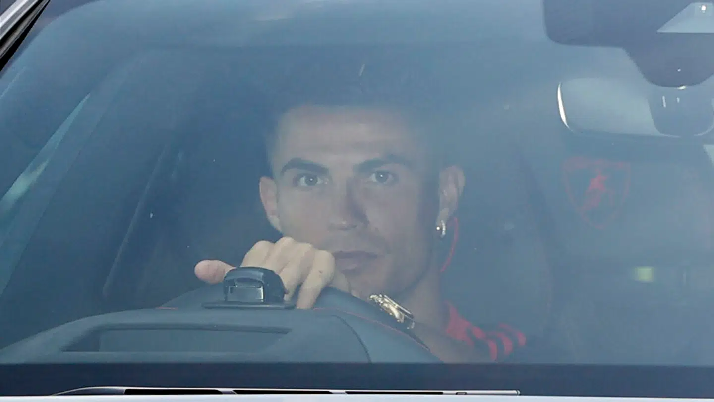 Ronaldo kører nærmest aldrig selv, fortæller han.