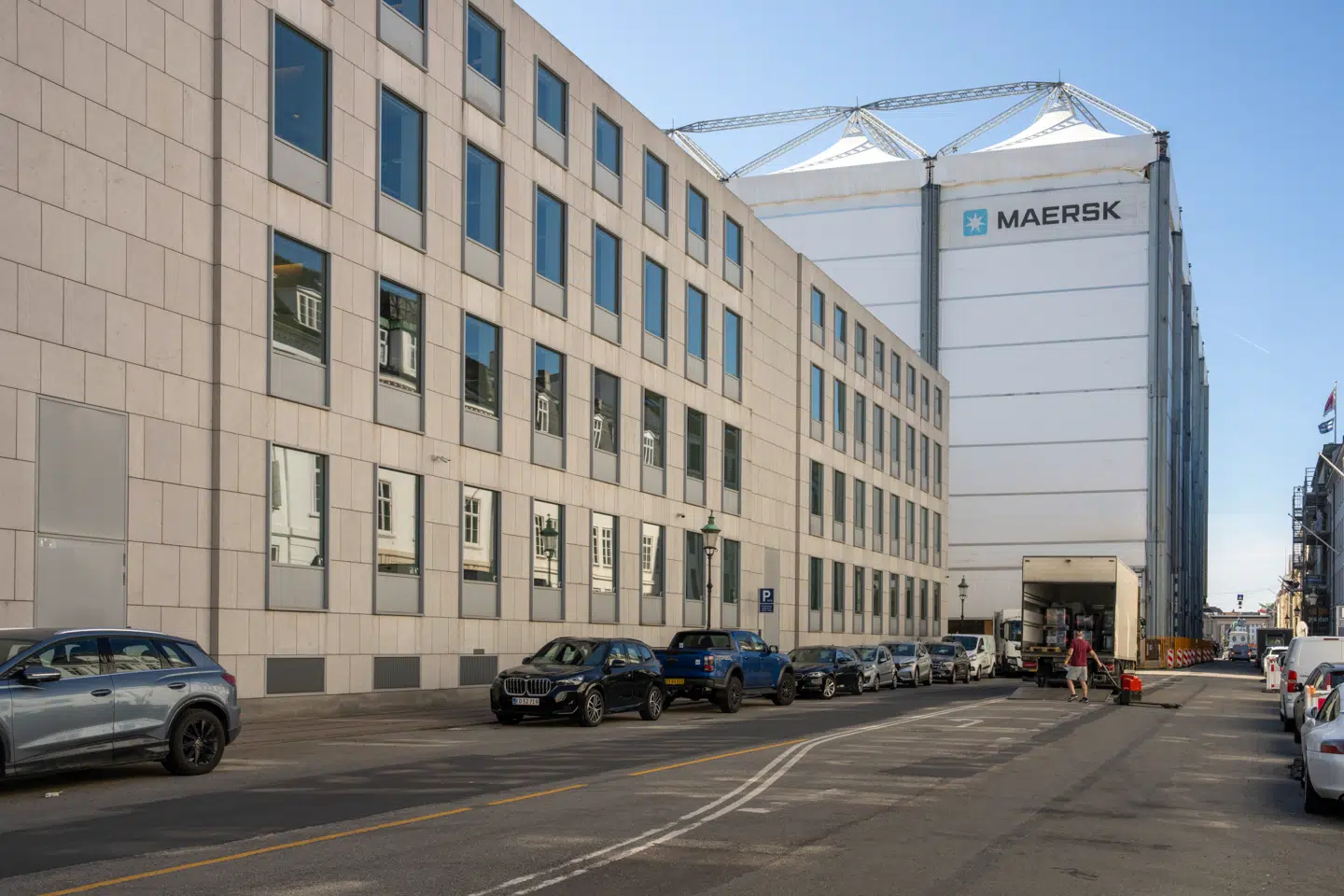 Rederigiganten Mærsks aktiekurs er torsdag i modvind på børsen.