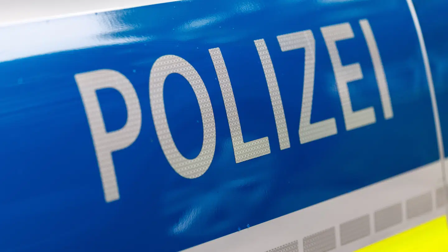 Torsdagens ransagning kom efter, at det foreløbig opklarede drab onsdag aften blev omtalt i et populært kriminalmagasin på tysk tv.