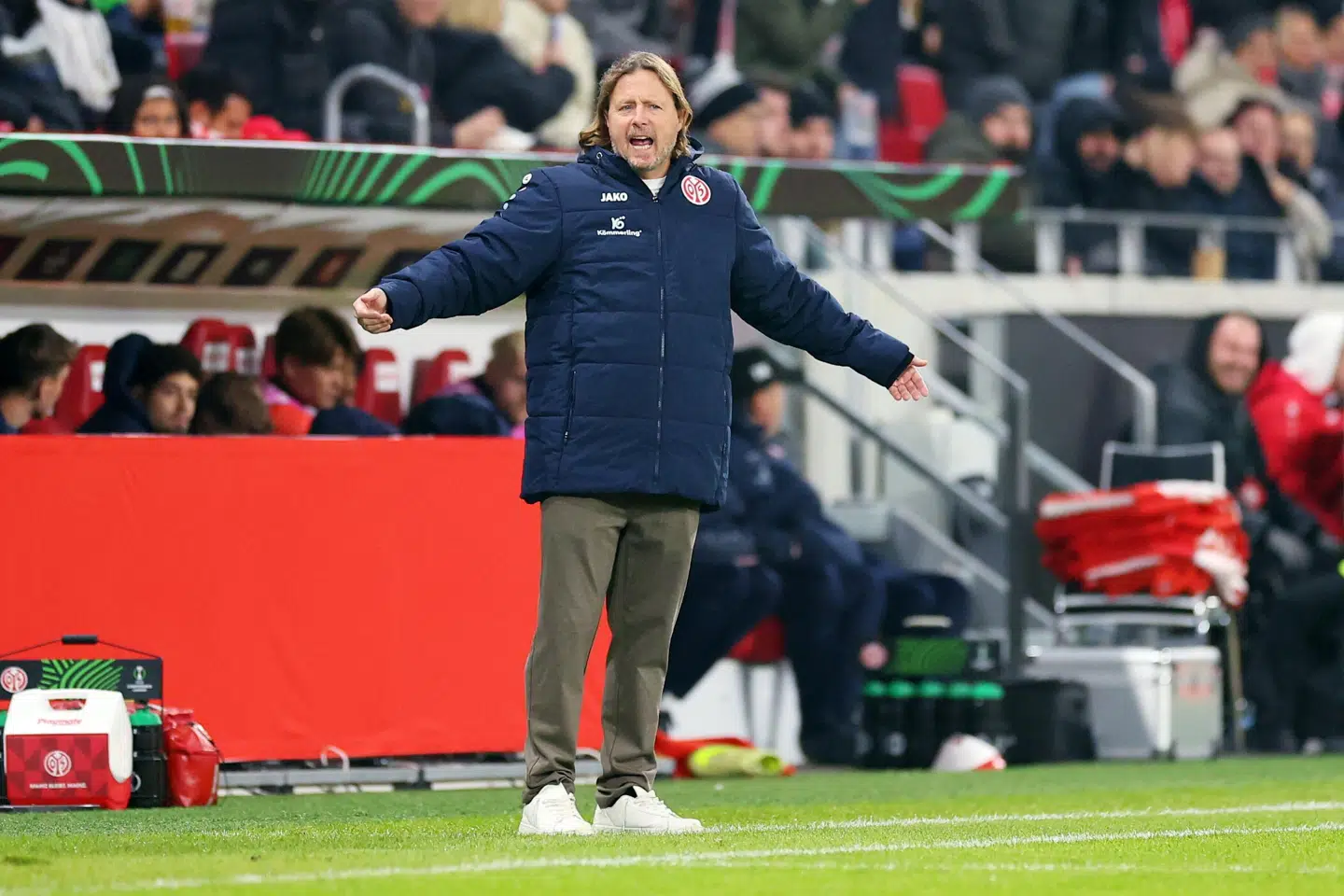 Bo Henriksen var frustreret undervejs, men kunne gå glad i omklædningsrummet efter sejren over Fiorentina.