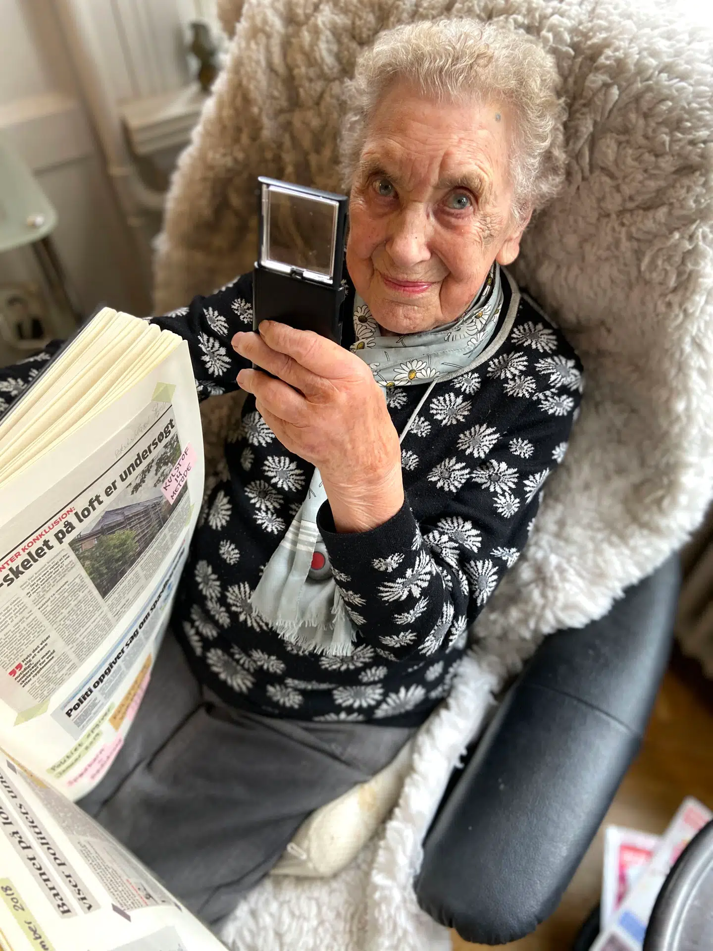 Tove Stæhr blev landskendt som den danske Miss Marple i DR-dokumentarserien 'Fru Stæhr og mysteriet om babyliget på loftet'', der udkom i fire afsnit på DR 2 i juli 2025. Foto: Christian Vorting / Eddy Media ApS / DR