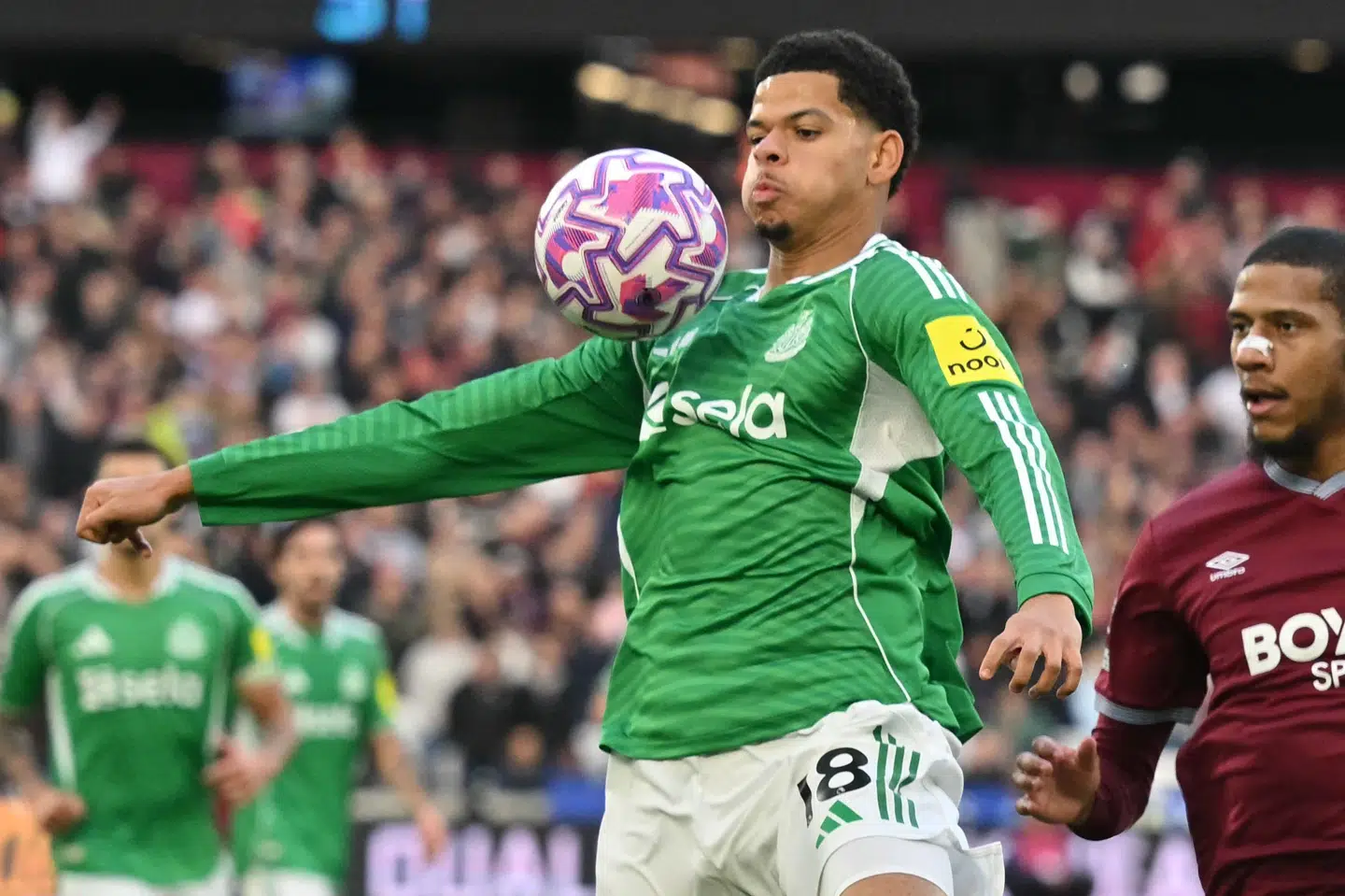 William Osula har i denne sæson været på banen i 14 kampe for Newcastle. Her er han i aktion mod West Ham i Premier League 2. november. (Arkivfoto).