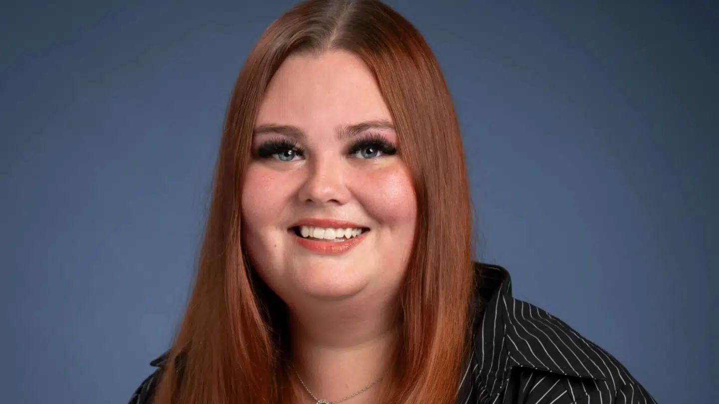 Elena Kathalina Rasmussen var kandidat for Thy Borgerlige til kommunalvalget indtil hun trak sig af personlige årsager. Det skulle vise sig at blive startskuddet på et voldsomt rygte.