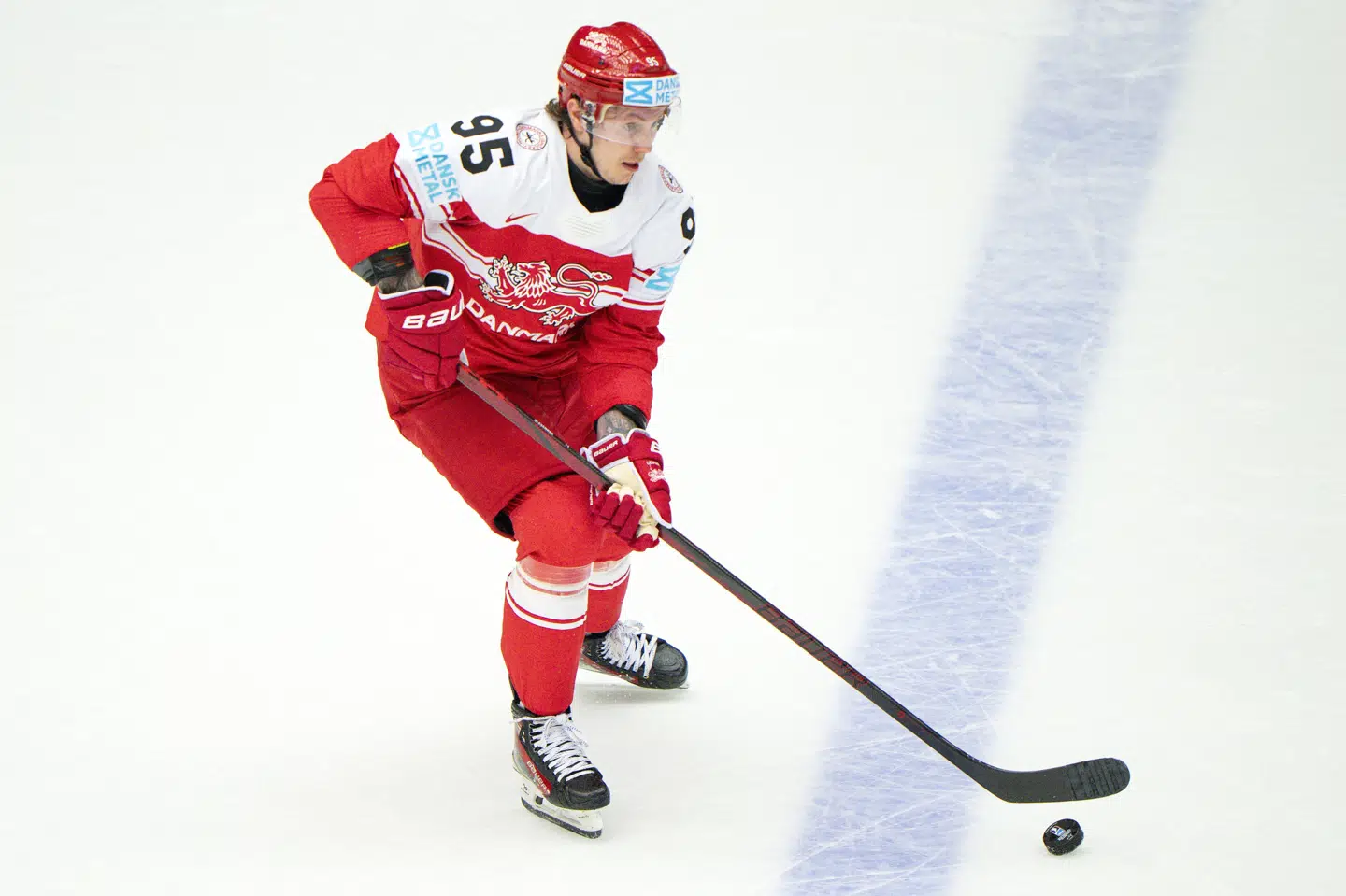 Nick Olesen scorede til 1-0 for Danmark i første periode, men det endte med en kneben norsk sejr efter overtid.