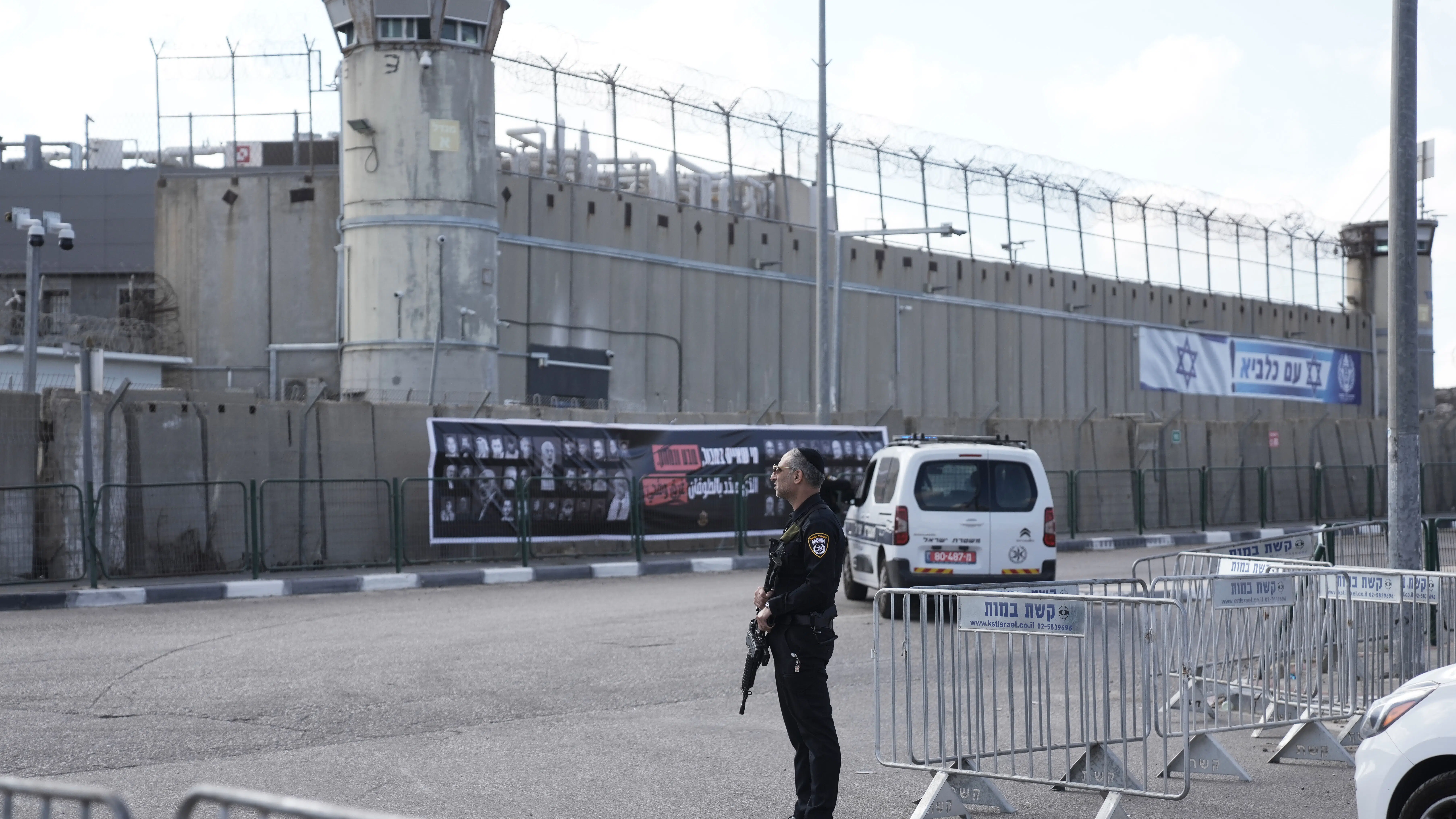 Ikke set solen i ni måneder: Israel holder fanger i underjordisk rædselsfængsel