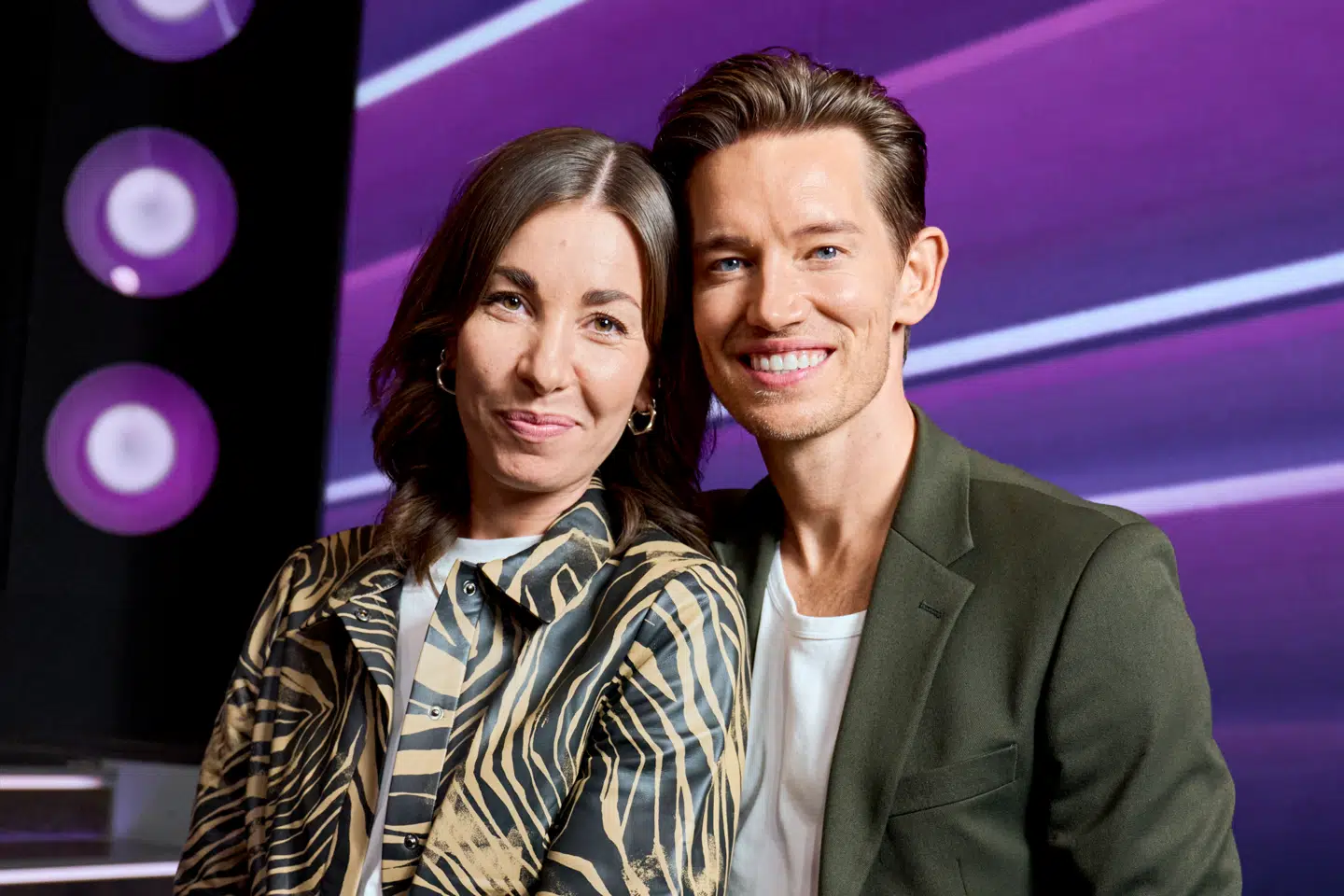 Julie Rudbæk og Morten Kjeldgaard dannede indtil i torsdags par i 'Vild med dans'. Hun danser nu videre med danseren Eugen Miu.