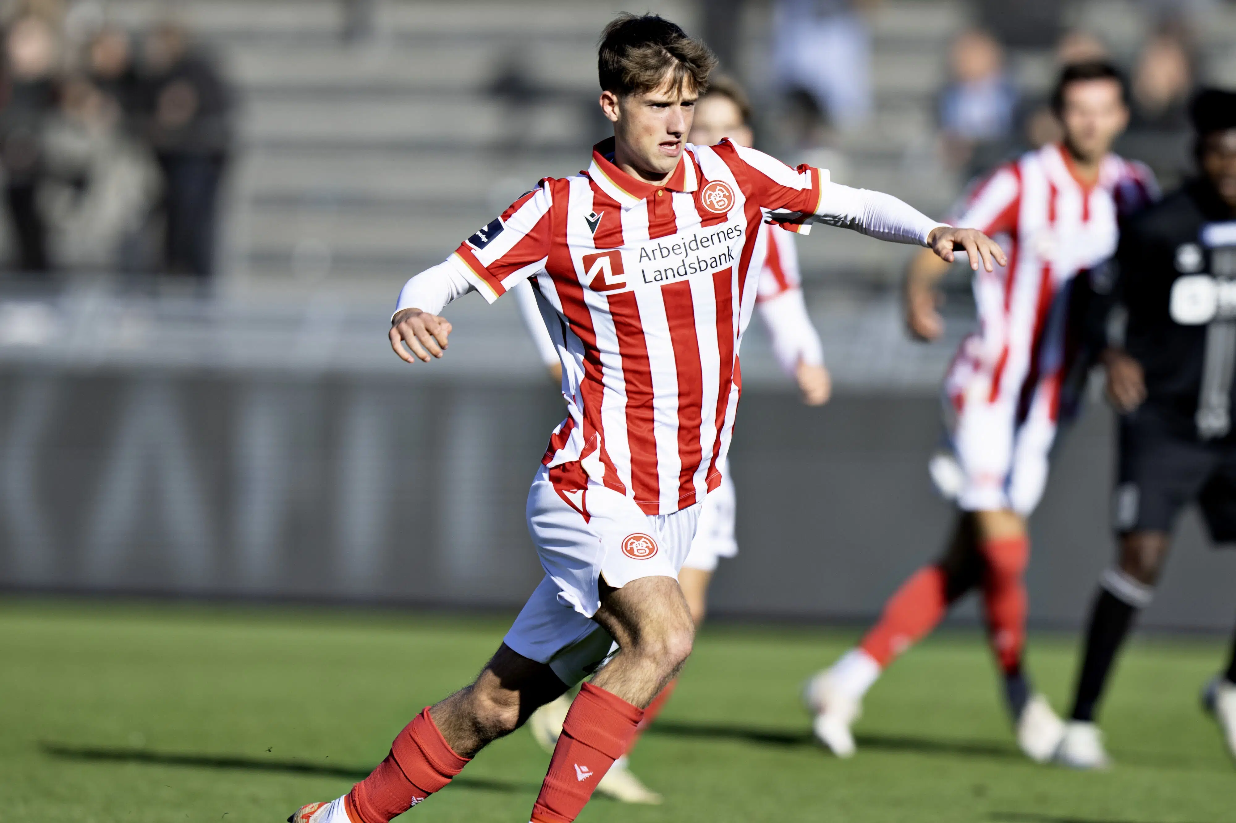 Sen udligning sikrer AaB point i Hvidovre