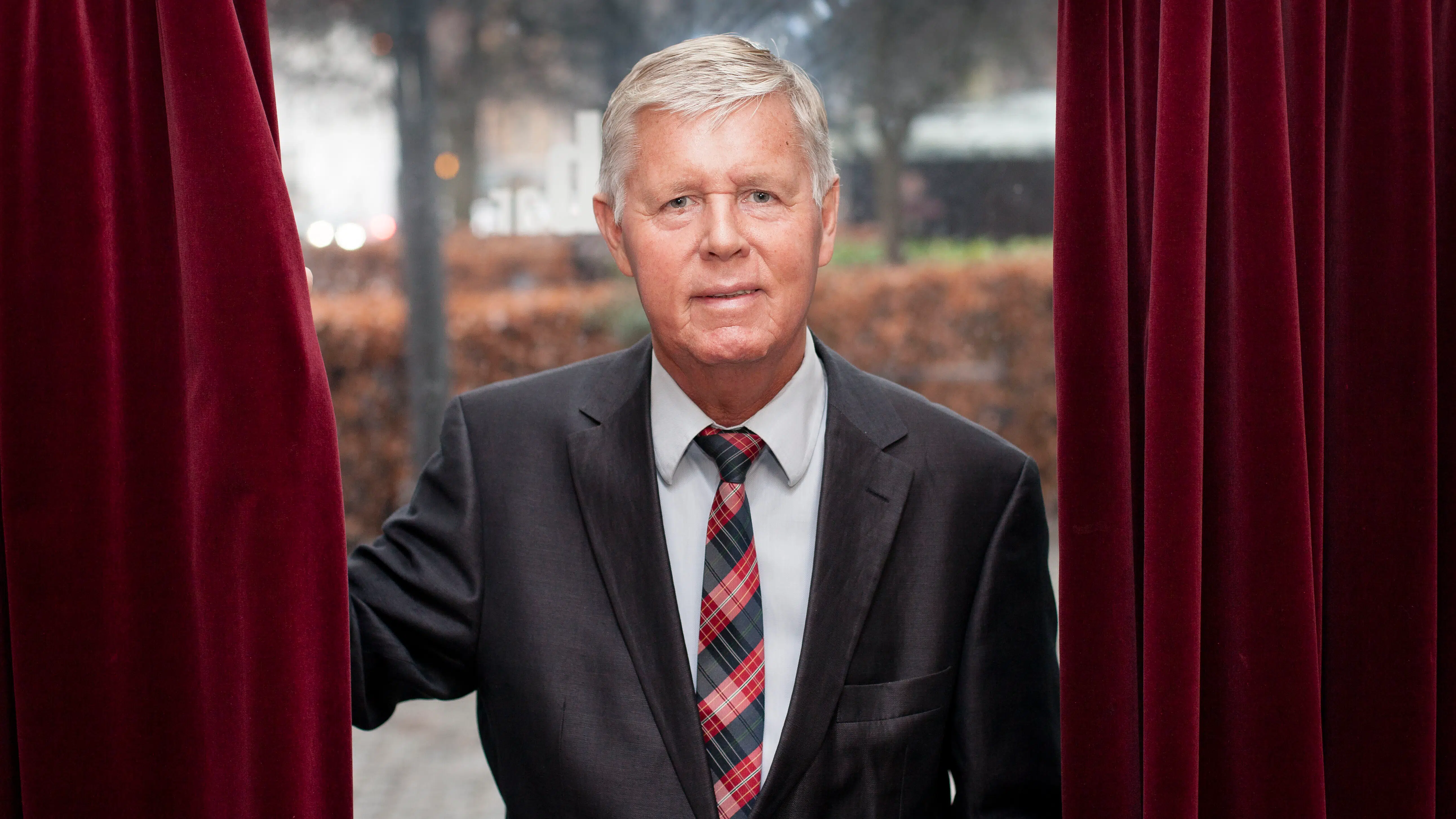 Rejsekongen Stig Elling kæmper med Parkinson: 'Alvorligt'