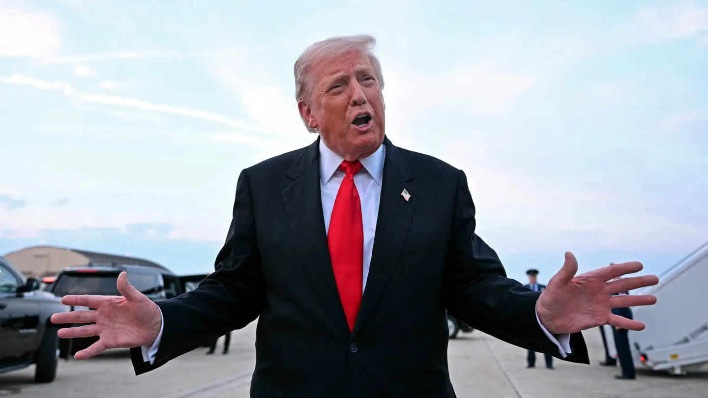 Donald trump har underskrevet en benådning af en lang række nøglefigurer i forsøget på at omgøre valgresultatet fra 2020.