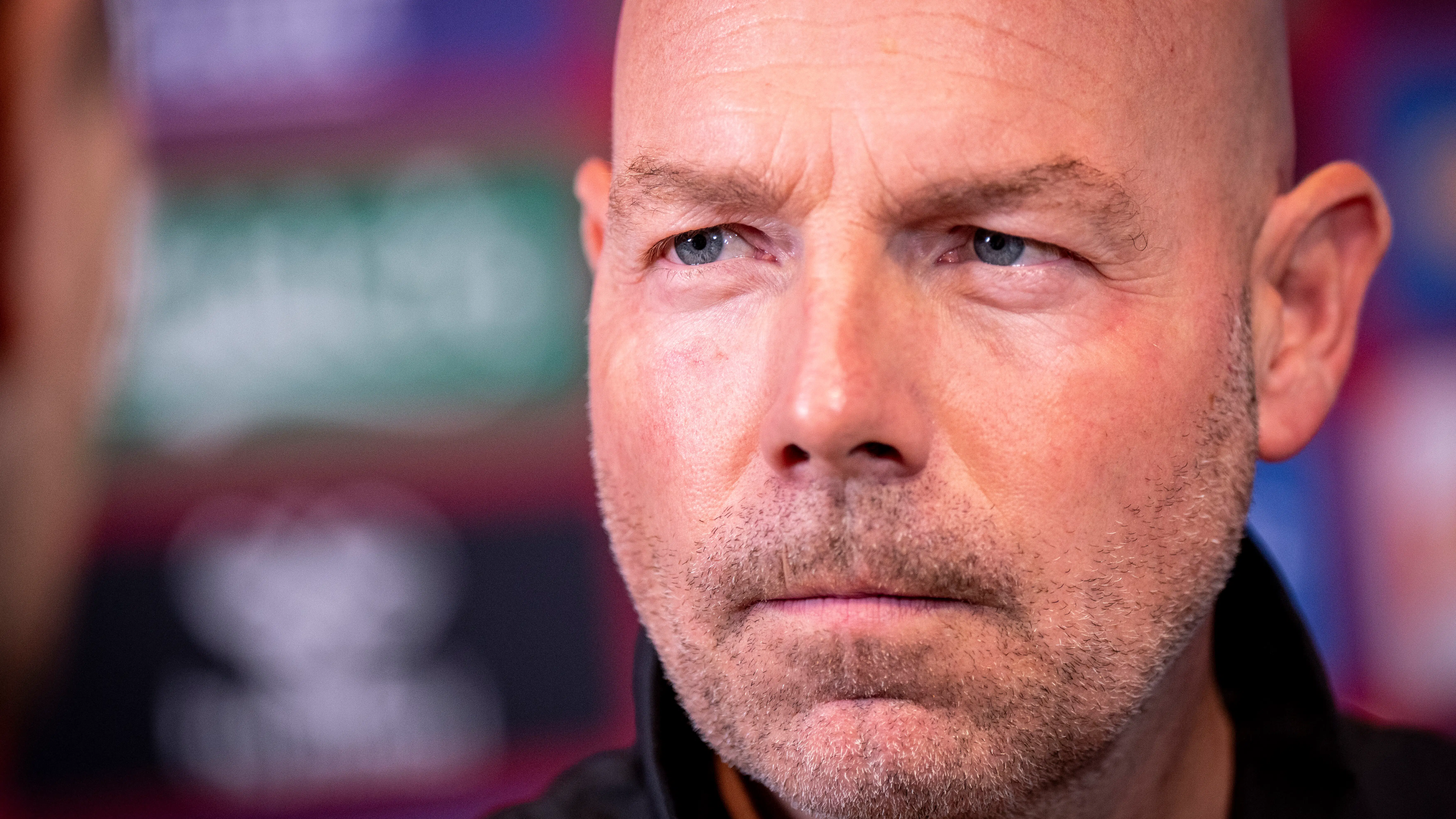 Riemer tvunget til ændring: Rejser hjem med skade