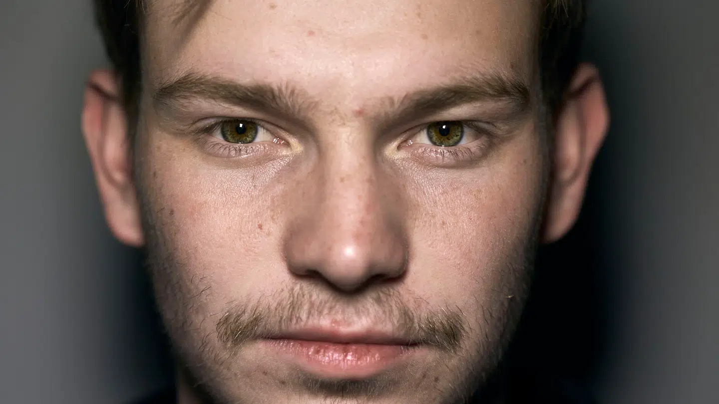 Den nye kandidat for SF Marcus Mossalski og partiets borgmesterkandidat Rosa Lykke Yde fik sig en ubehagelig oplevelse fredag.