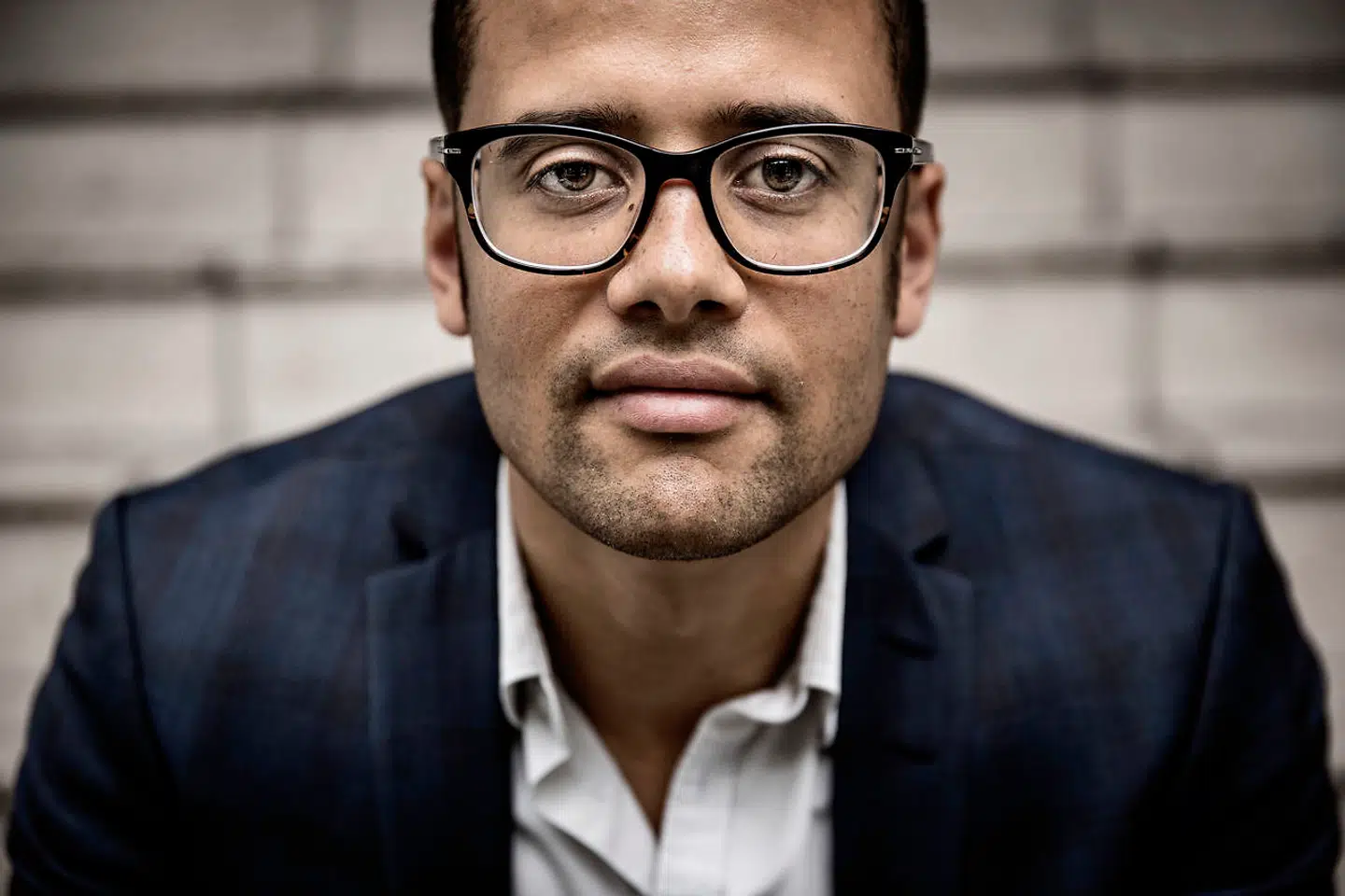 »Tidligere var man sig ekstremt bevidst om, at man skulle undgå at anvende metoder, som bare smagte af dem, man benyttede i totalitære styrer.« Det siger direktør for tænketanken Justitia Jacob Mchangama om en rapport, der advarer mod angreb på frihedsrettigheder i Danmark.