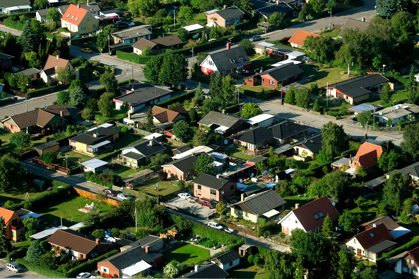 Skat opkrævede i årevis for meget i boligskat af tusindvis i dag afdøde boligejere, fordi Skat groft overvurderede værdien af deres boliger.