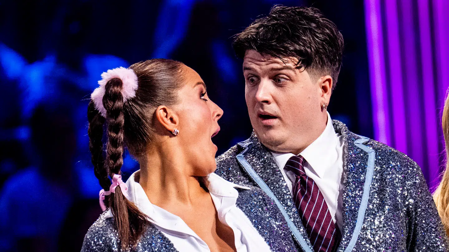 Alfred Midé Erichsen & Camilla Dalsgaard under syvende episode af TV 2s live underholdningsprogram Vild med dans i København fredag den 31. oktober 2025.