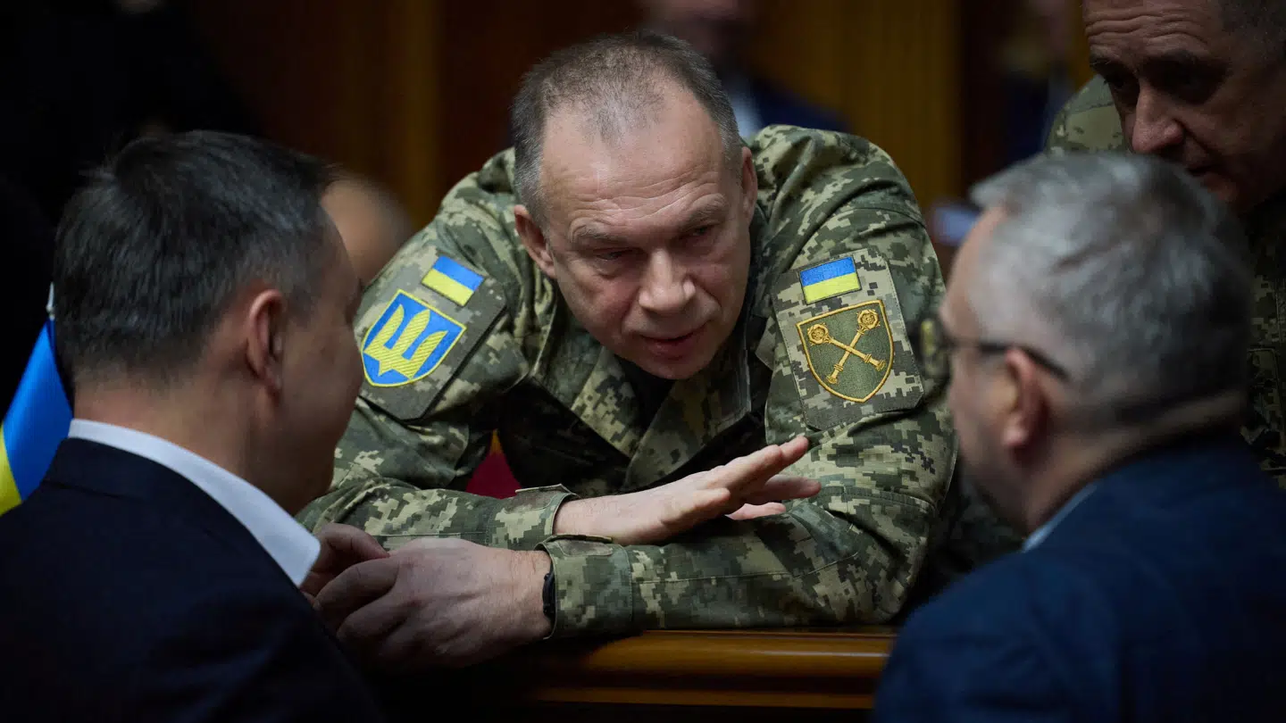 Chefen for Ukraines væbnede styrker, Oleksander Syrskyj, har bekræftet, at et tragisk angreb på en medaljeceremoni 1. november formentlig skyldtes en hacket gruppechat.