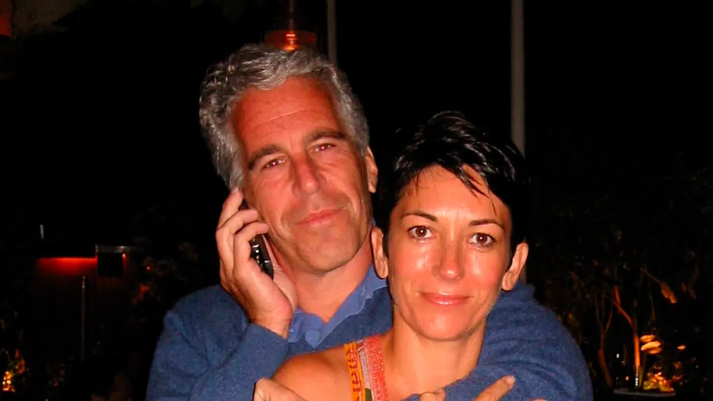 Ghislaine Maxwell sammen med Jeffrey Epstein.