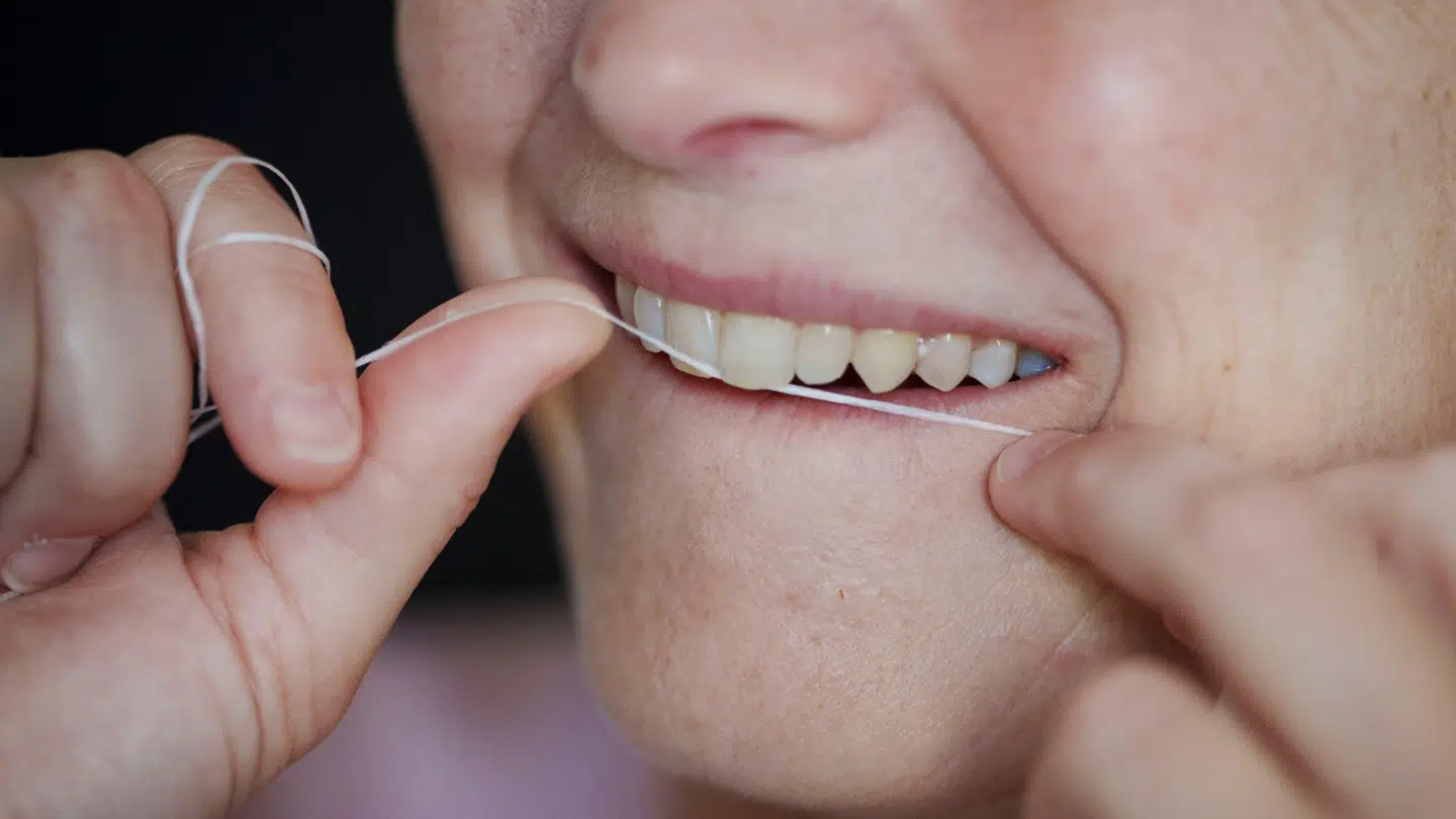 Det skal være billigere at gå til tandlægen, mener sundhedsminister Sophie Løhde (V).