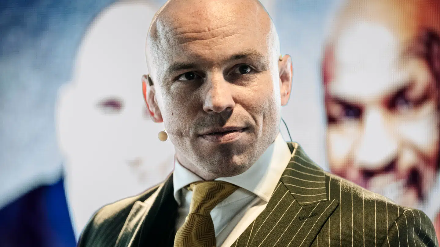 Mark O. Madsen annoncerer Dominance Fighting Championship i KB Hallen på Frederiksberg, mandag den 17. juni 2024. (Foto: Thomas Traasdahl/Scanpix 2024)