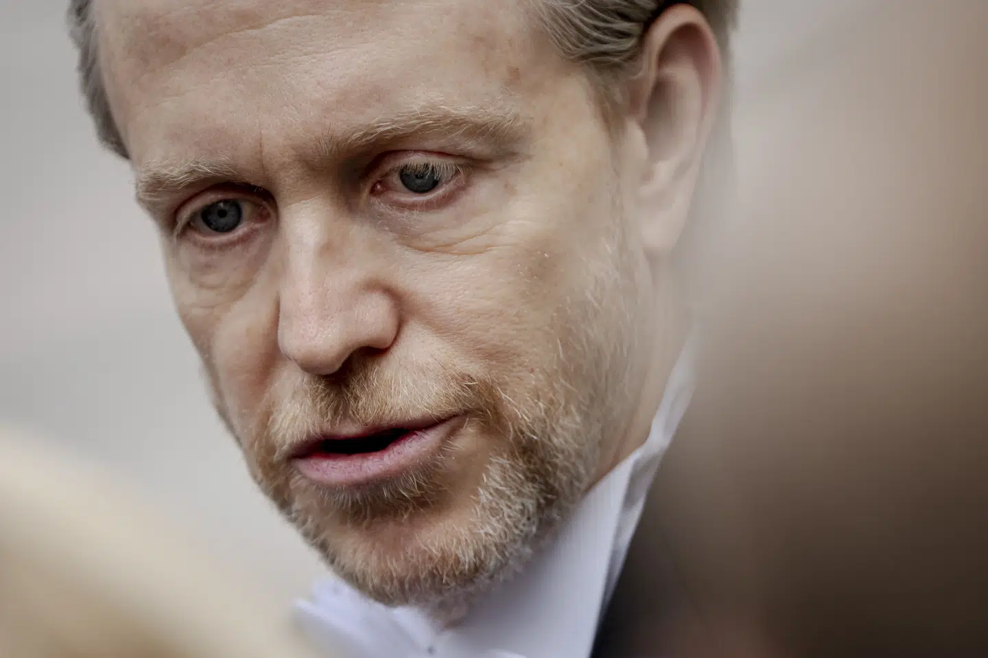 Efter møde med udenrigsminister Lars Løkke Rasmussen (M) sidste uge har den nye amerikansk ambassadør, Ken Howery, denne uge holdt møde med forsvarsminister Troels Lund Poulsen (V). Ken Howery er her fotograferet efter at have været i audiens hos kongen på Christiansborg Slot 5. november.