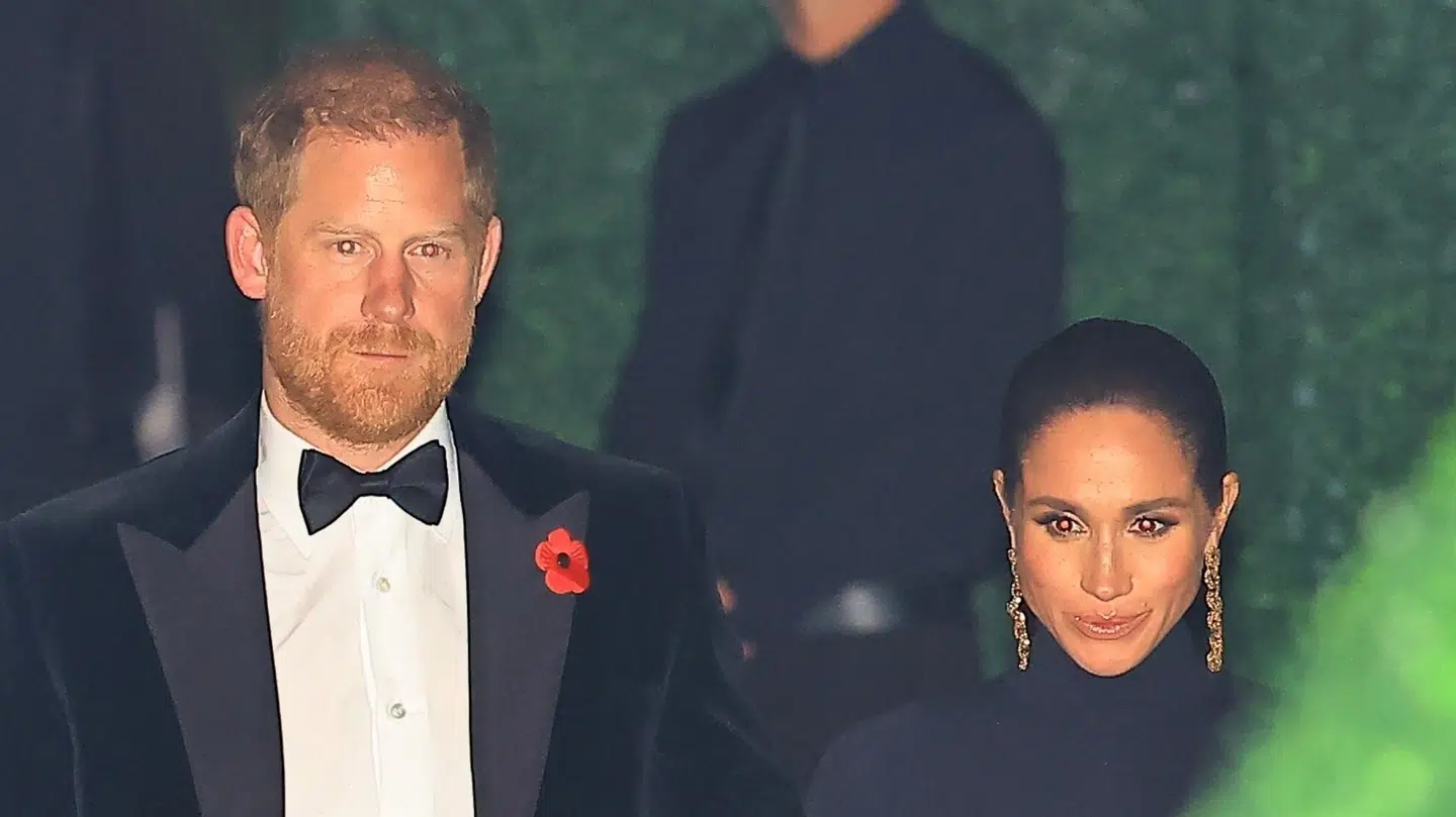 Her ses prins Harry og hertuginde Meghan forlade Kris Jenner's 70-års fødselsdagsfest i Beverly Hills, Californien, som blev afholdt lørdag den 8. november.