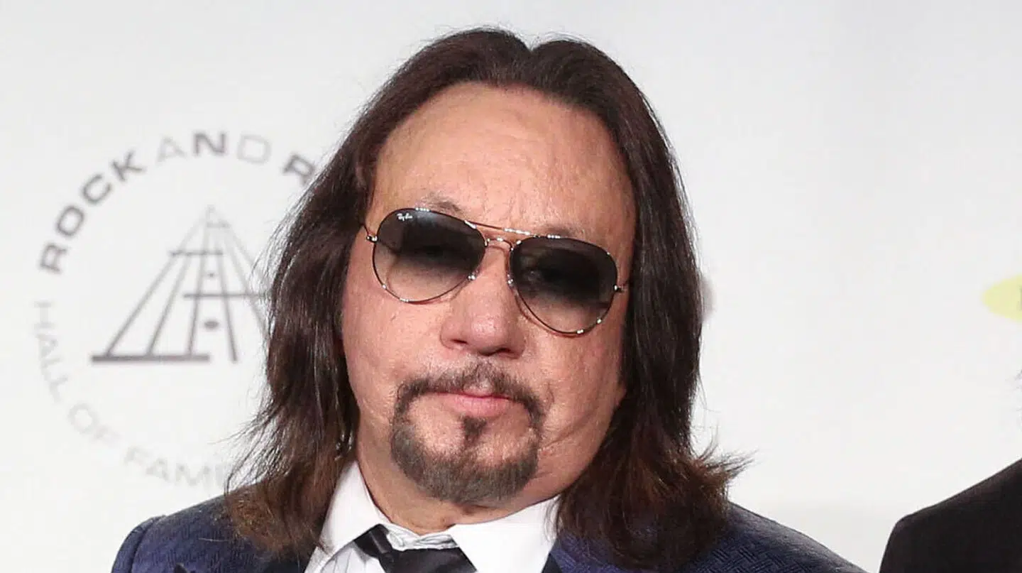 Kiss-guitaristen Ace Frehley afgik ved døden 16. oktober.