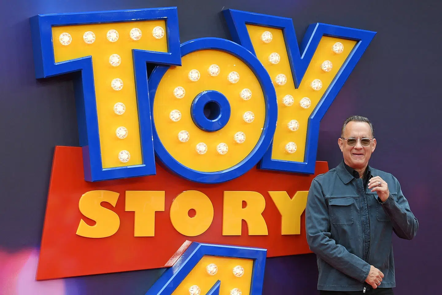 Tom Hanks lægger stemme til karakteren Woody i den amerikanske udgave. (Arkivfoto).