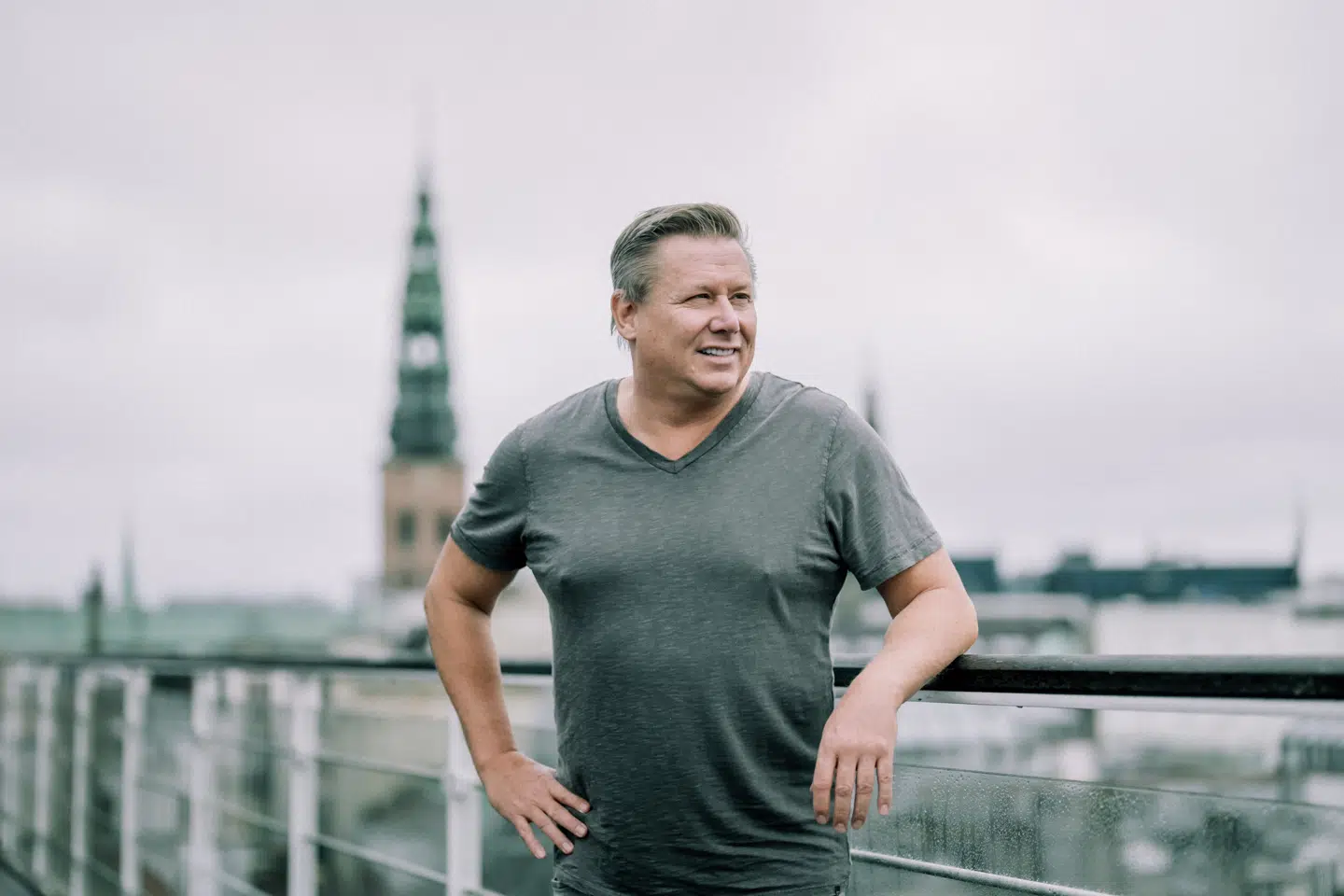 Jesper Laustrup Nielsen – kendt som Kasi-Jesper – har adskillige gange løbet panden mod en mur i sin kamp mod Pandora. Nu skifter han advokat.