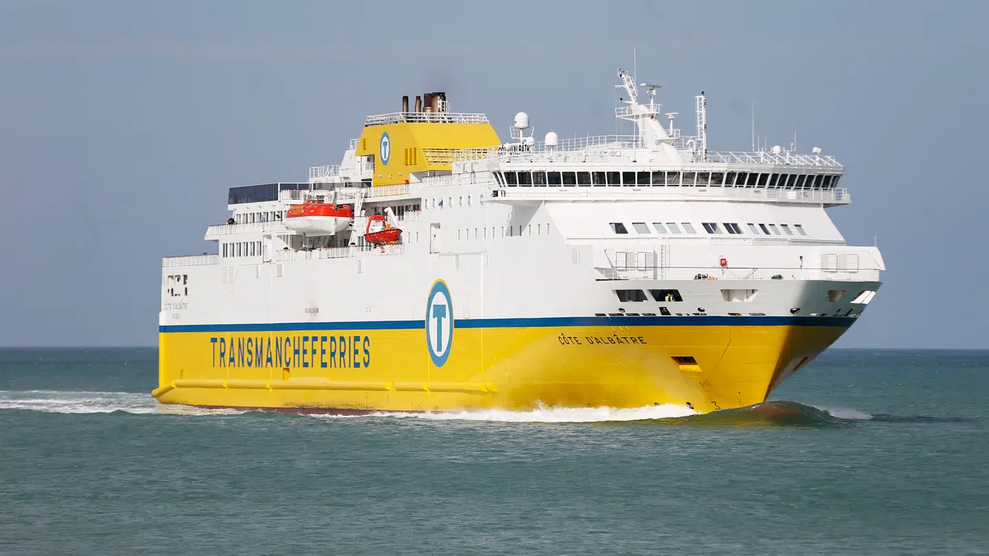 Det var på en af disse færger fra Dieppe til Newhaven, at episoden udspillede sig.